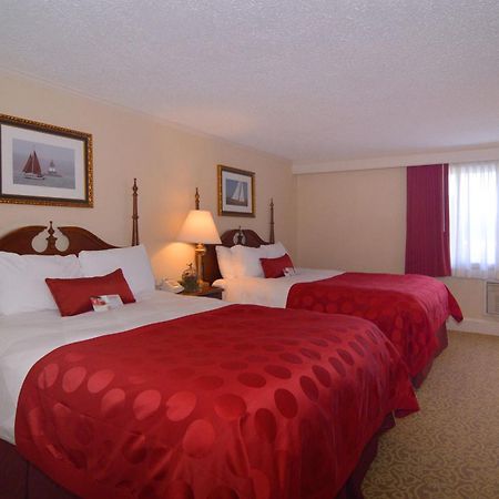 Ramada by Wyndham Seekonk Providence Area Bagian luar foto
