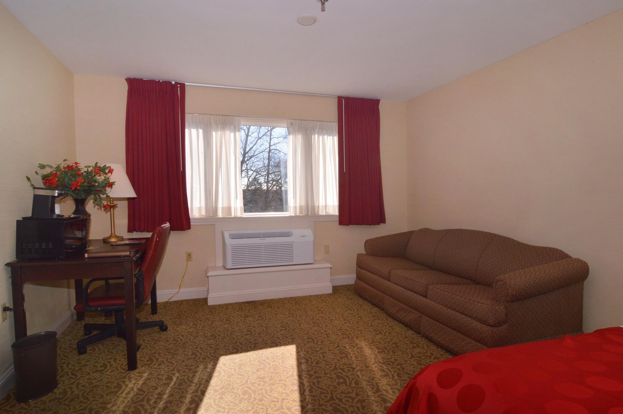 Ramada by Wyndham Seekonk Providence Area Bagian luar foto
