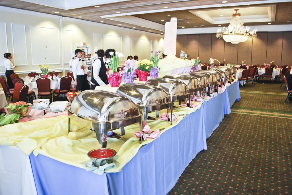 Ramada by Wyndham Seekonk Providence Area Bagian luar foto