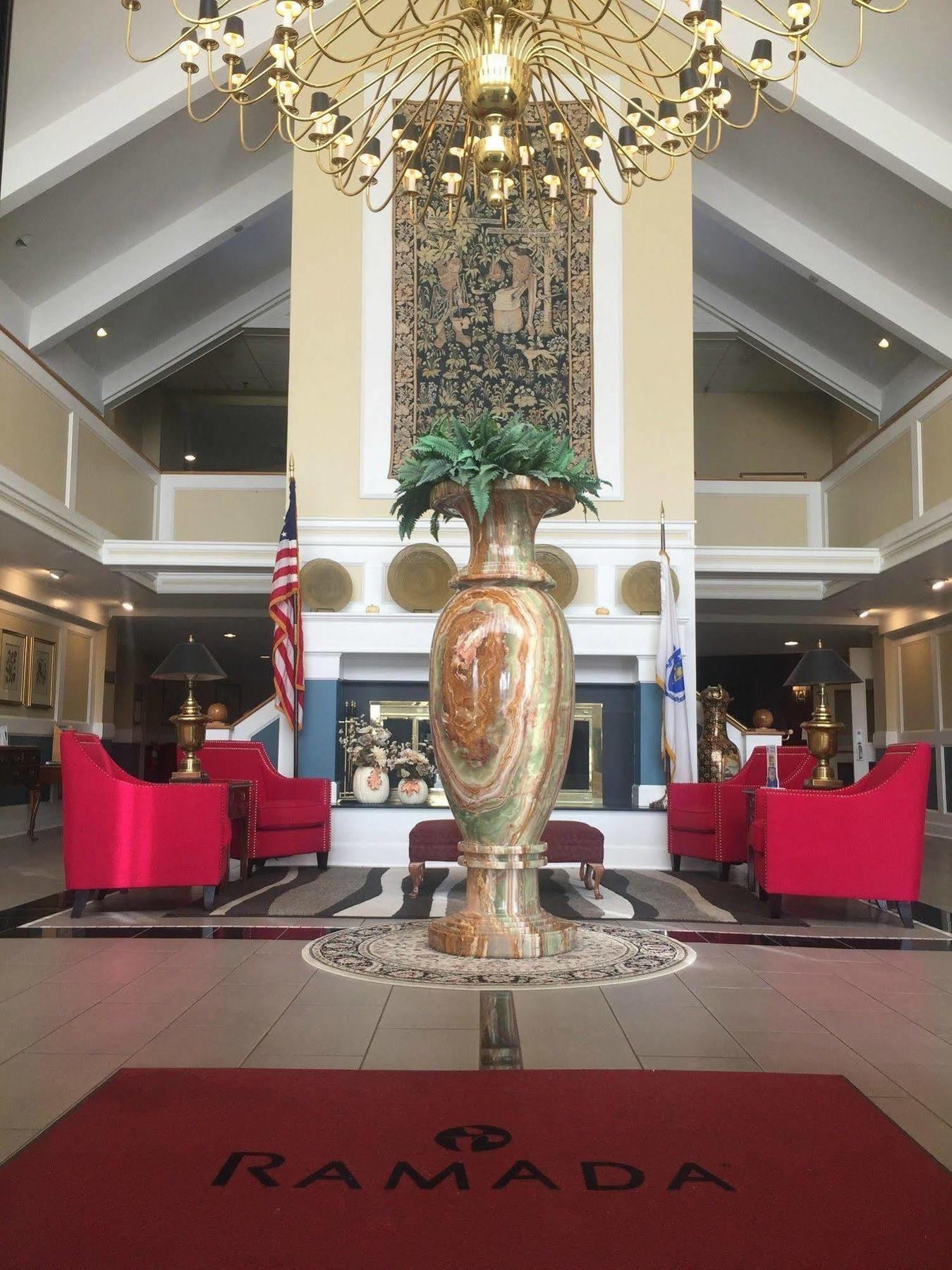 Ramada by Wyndham Seekonk Providence Area Bagian luar foto